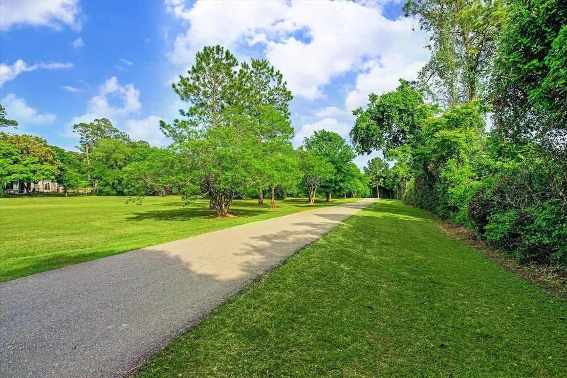 Photo of 14355 Chadbourne Drive