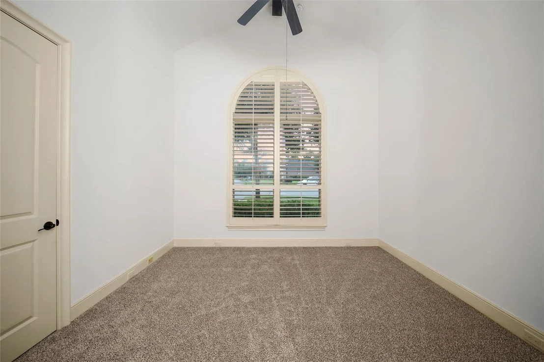 Photo of 5202 Creekland Circle