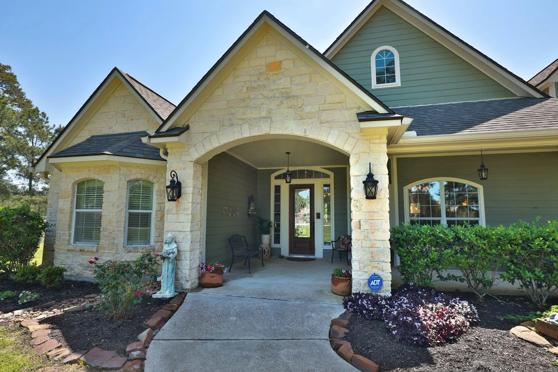 Photo of 34465 Old Hempstead Road