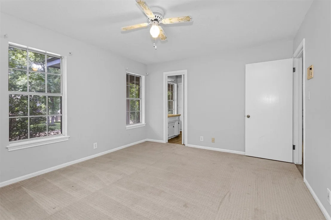 Photo of 520 Beauregard Drive