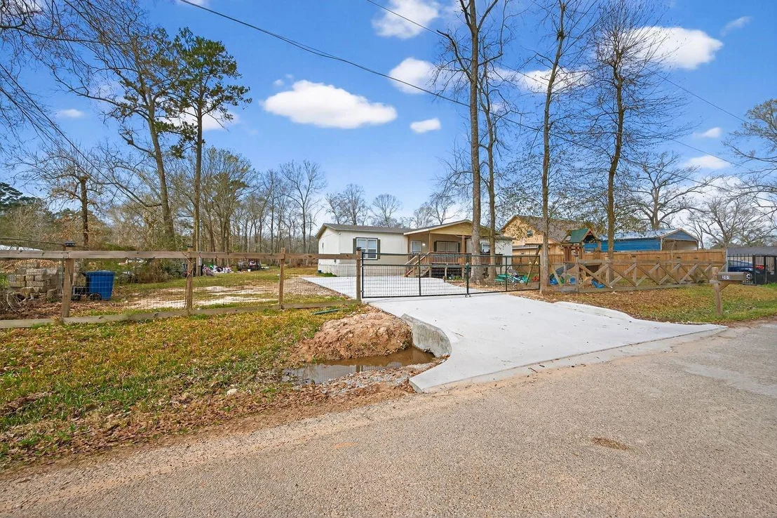 Photo of 101 County Road 3189b
