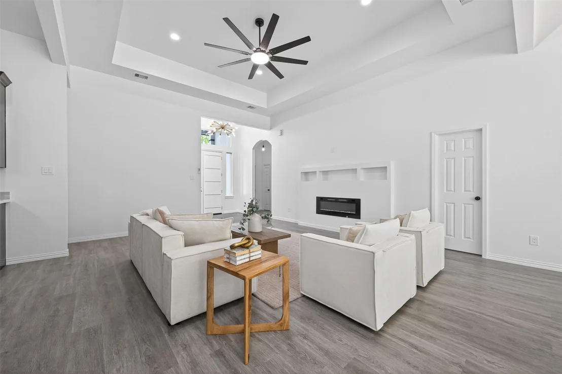 Photo of 1014 Exotic Pine Drive