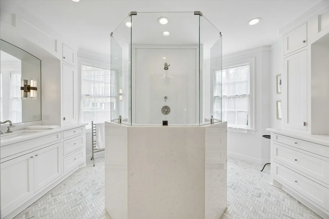 Photo of 2439 Stanmore Drive