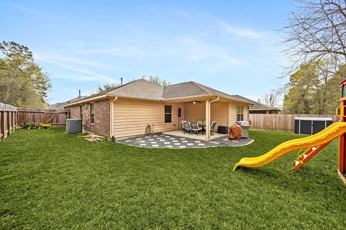 Photo of 922 Fife Drive