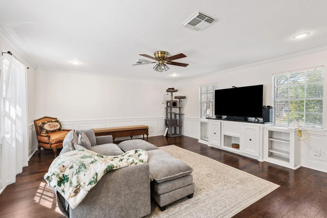 Photo of 16011 Stratton Park Drive