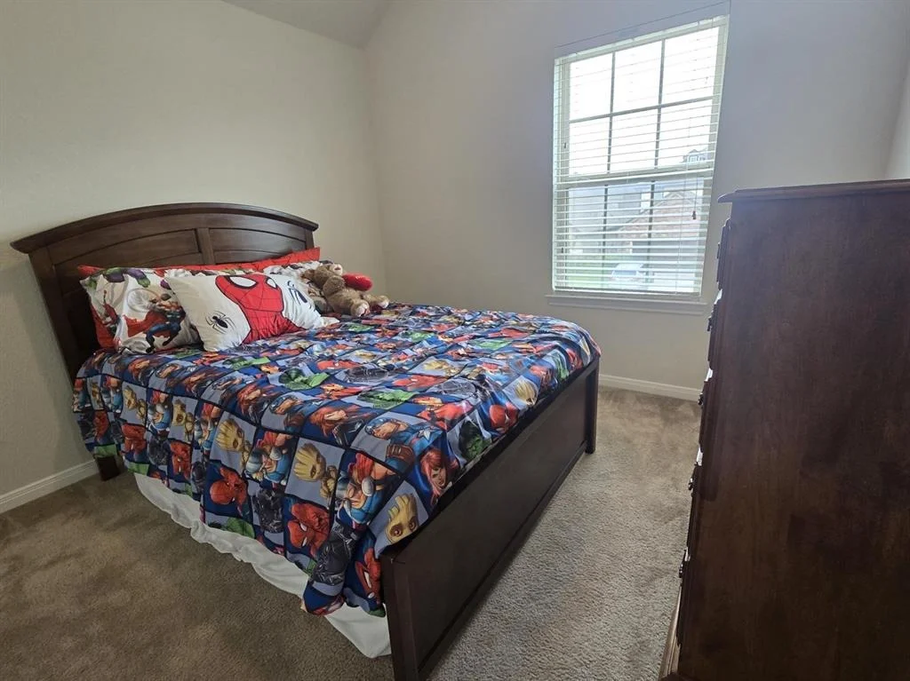 Photo of 5115 Baroness Lane