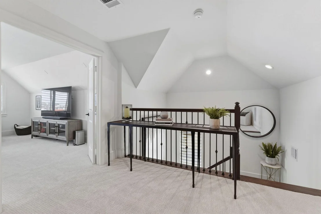 Photo of 8213 Cabernet Lane