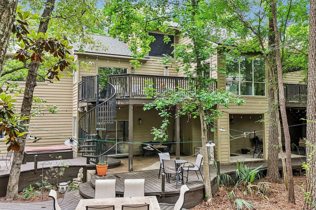 Photo of 34 Highbush Court