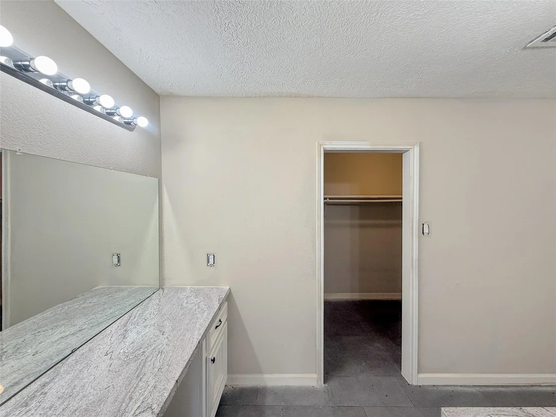 Photo of 10902 Fawnview Drive