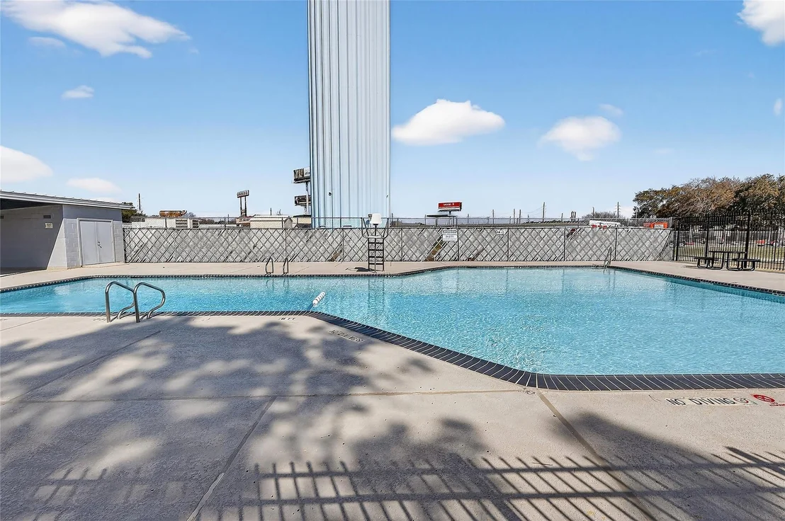 Photo of 9514 Marblemount Drive