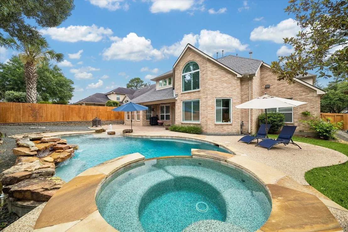 Photo of 6202 Riverchase Trail