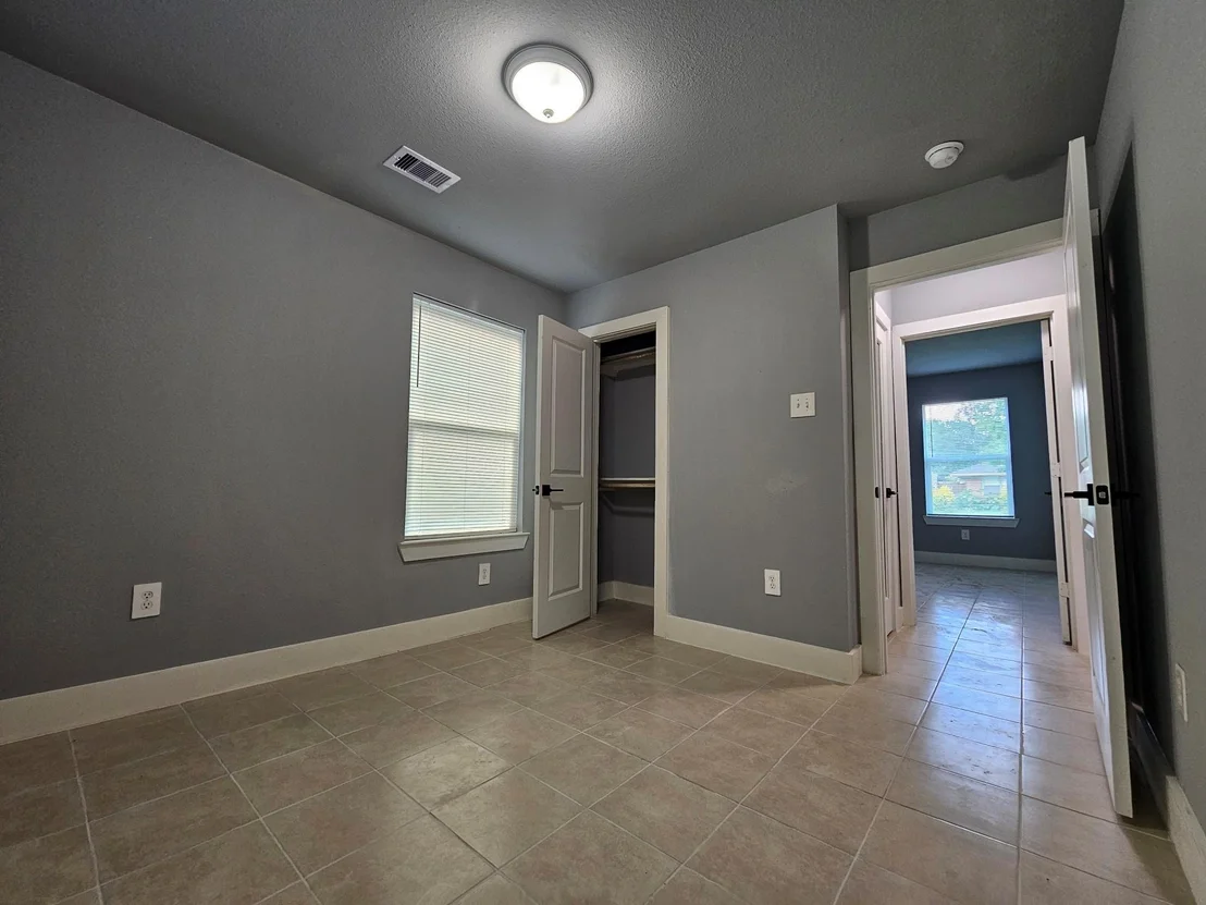 Photo of 2129 Raspberry Lane