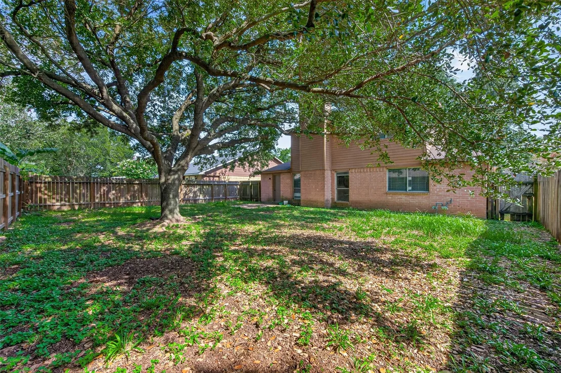 Photo of 18526 Lippizaner Drive