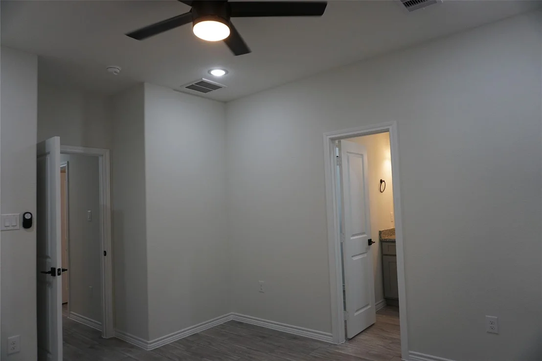 Photo of 10002 Calendar Street