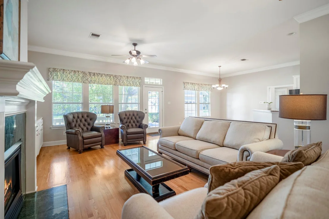 Photo of 603 W Third Street