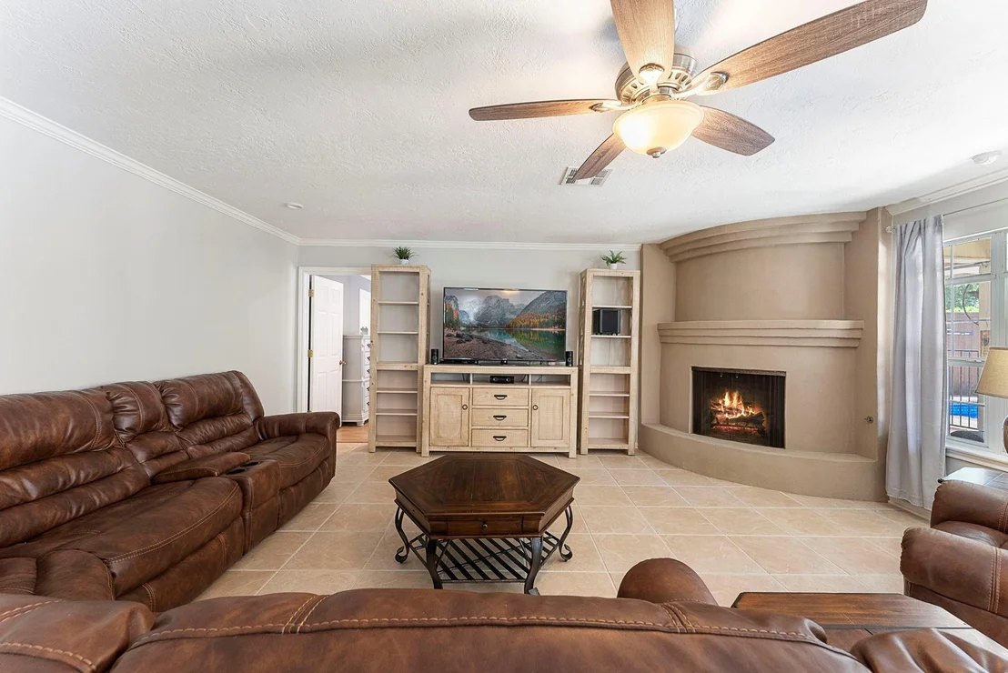 Photo of 618 Brook Hollow Drive