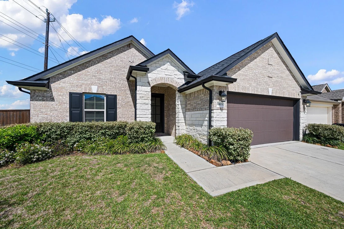 Photo of 8903 Brazos Drive