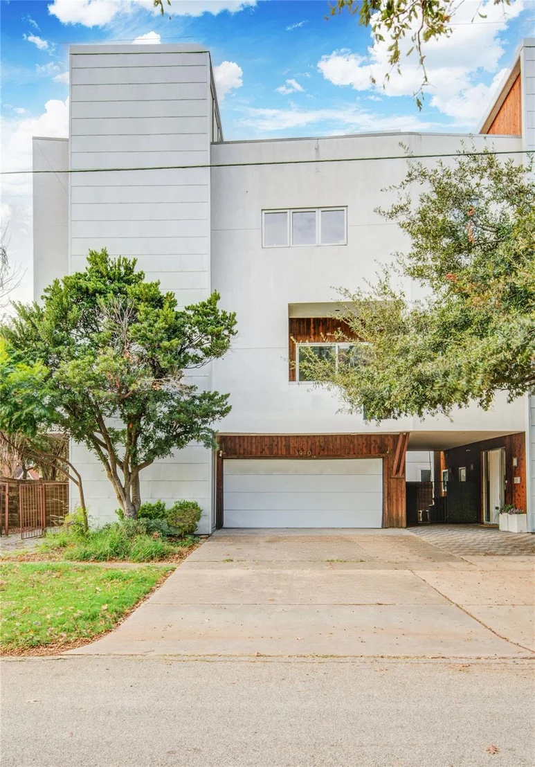 Photo of 3910 Austin Street
