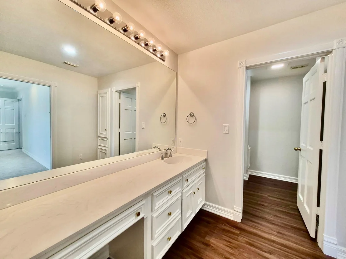 Photo of 5330 Braesheather Drive