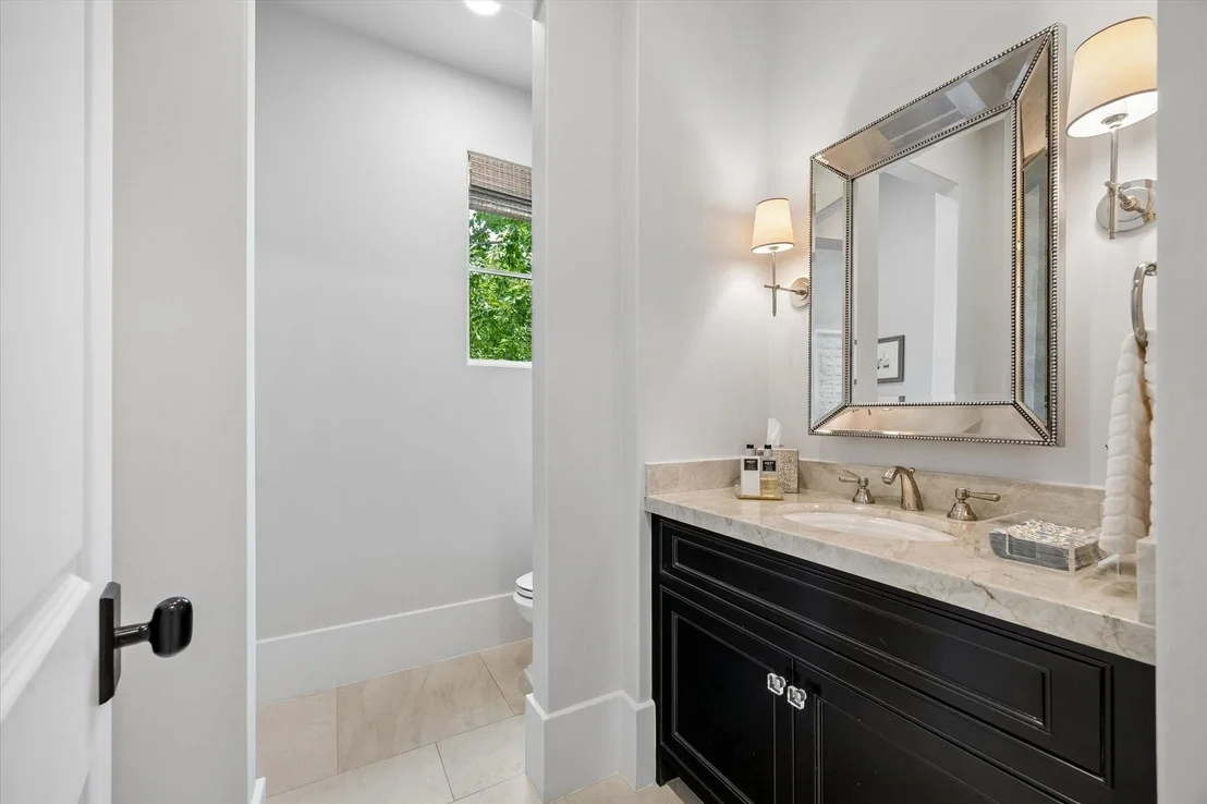 Photo of 3615 Overbrook Lane