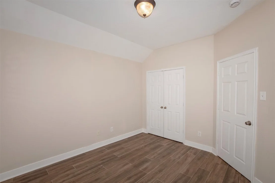 Photo of 8410 Kirksage Drive