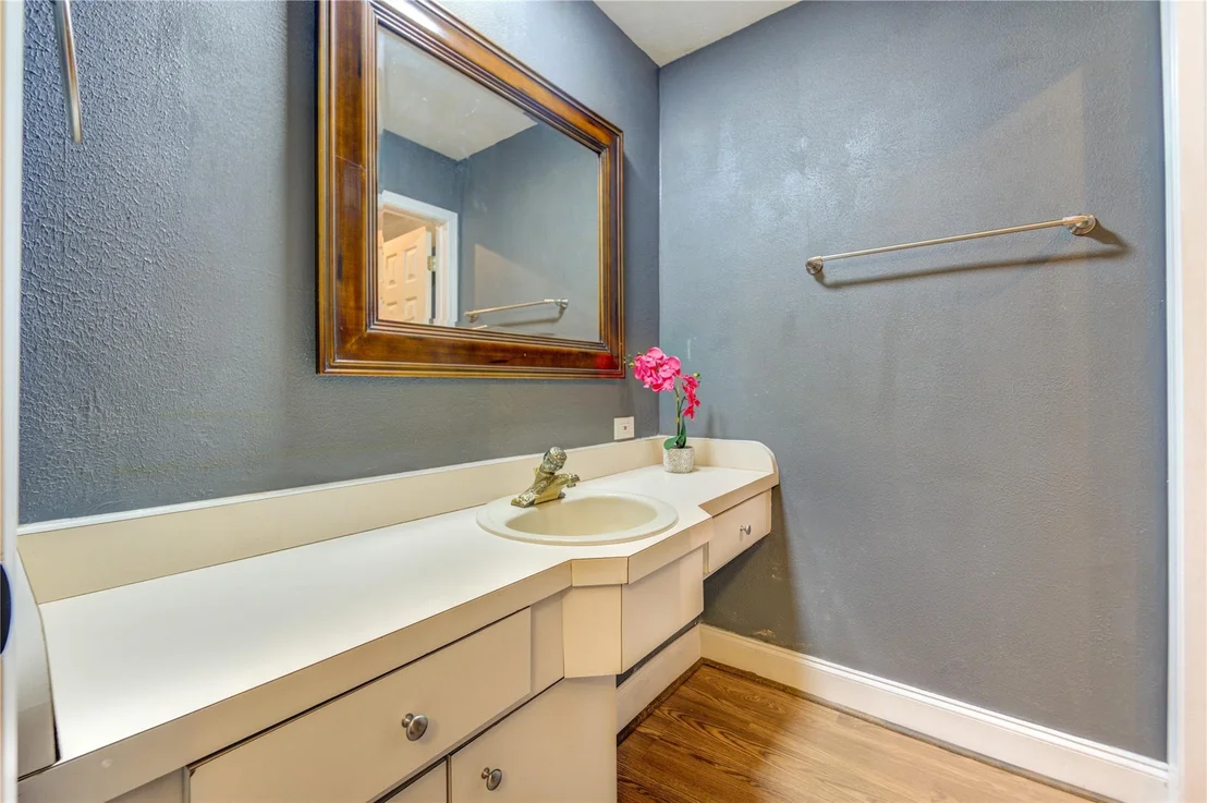 Photo of 24316 Webb Road