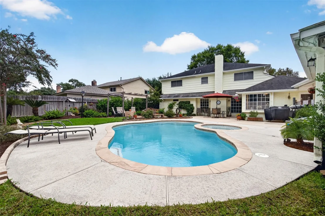 Photo of 4127 Manorfield Drive