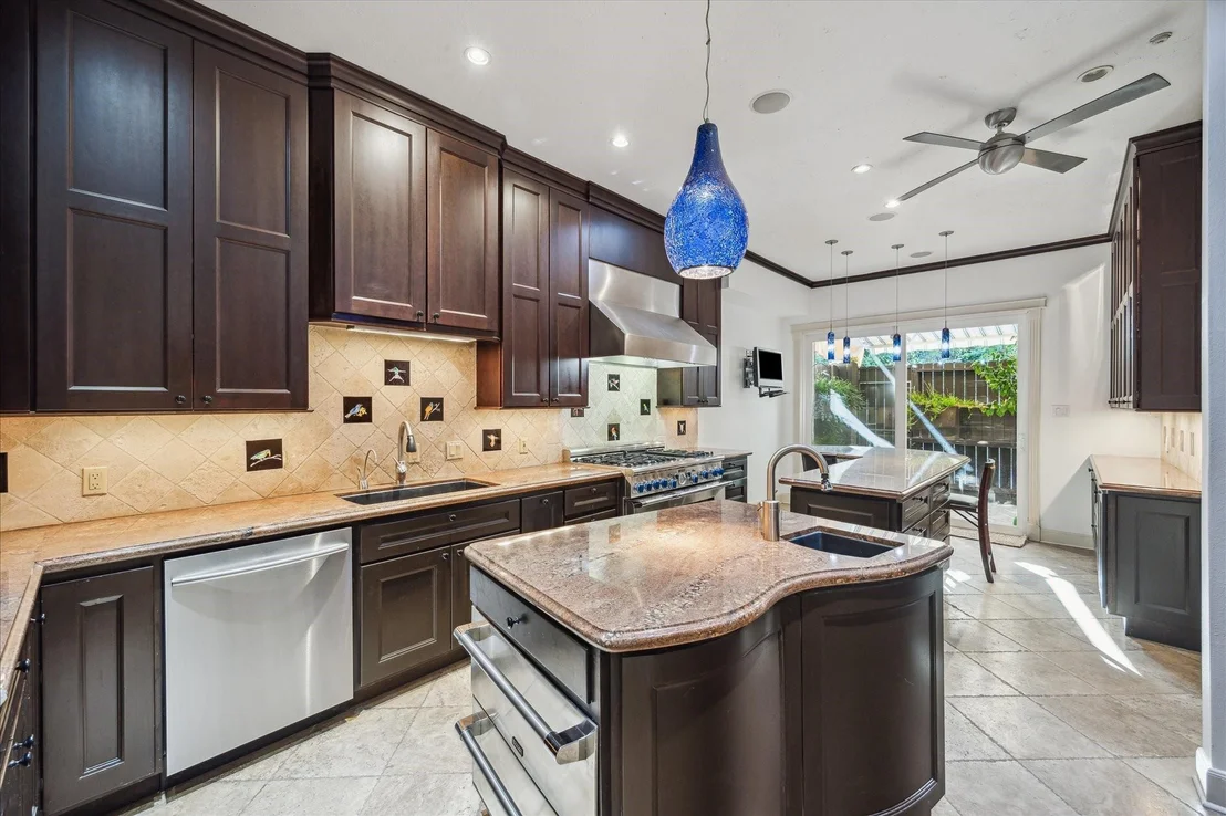 Photo of 45 Bayou Pointe Drive