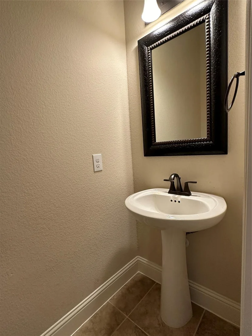 Photo of 11 Silver Rock Drive