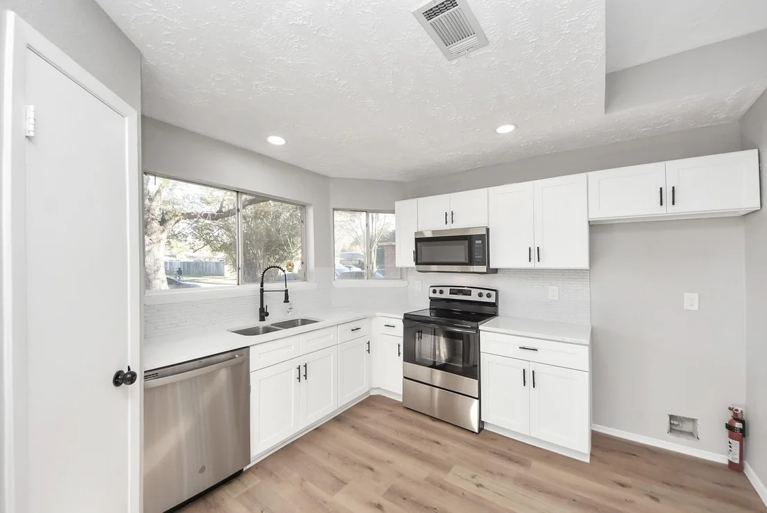 Photo of 7439 Kite Hill Drive