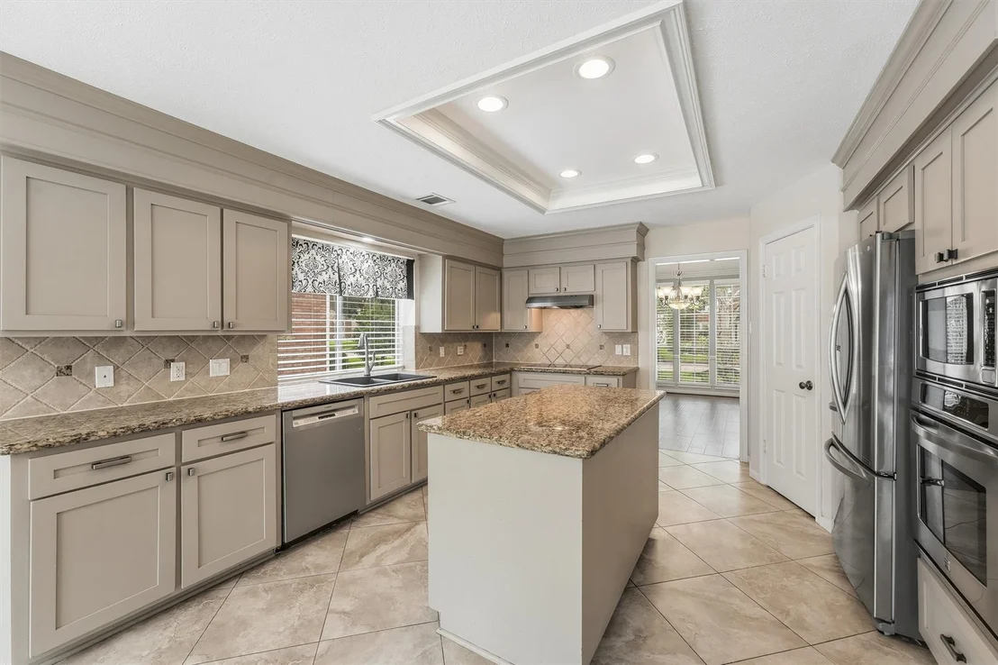 Photo of 15718 Echo Lodge Drive