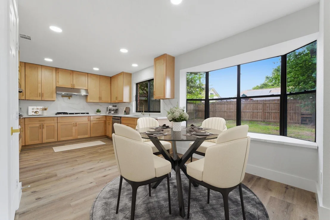 Photo of 4710 Whispering Falls Drive