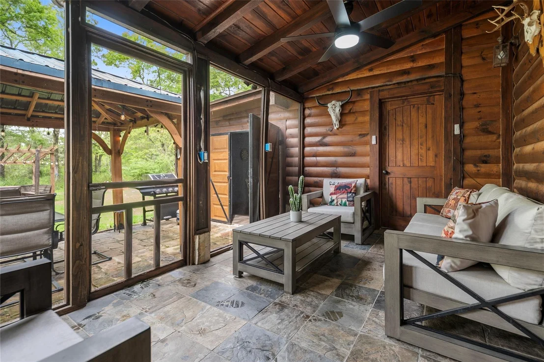 Photo of 358 Bridgeview Drive
