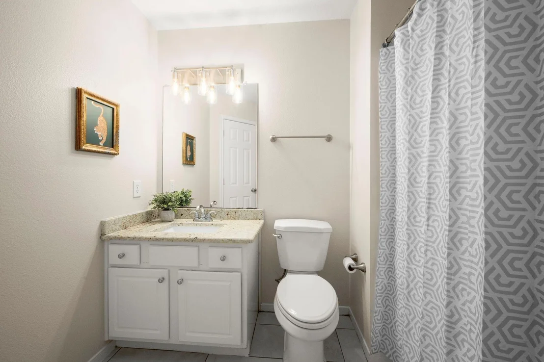 Photo of 22 N Hollylaurel Circle