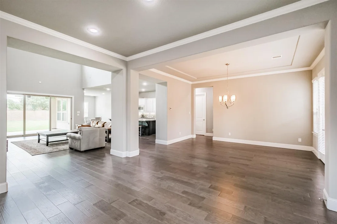Photo of 3722 Edison Lane