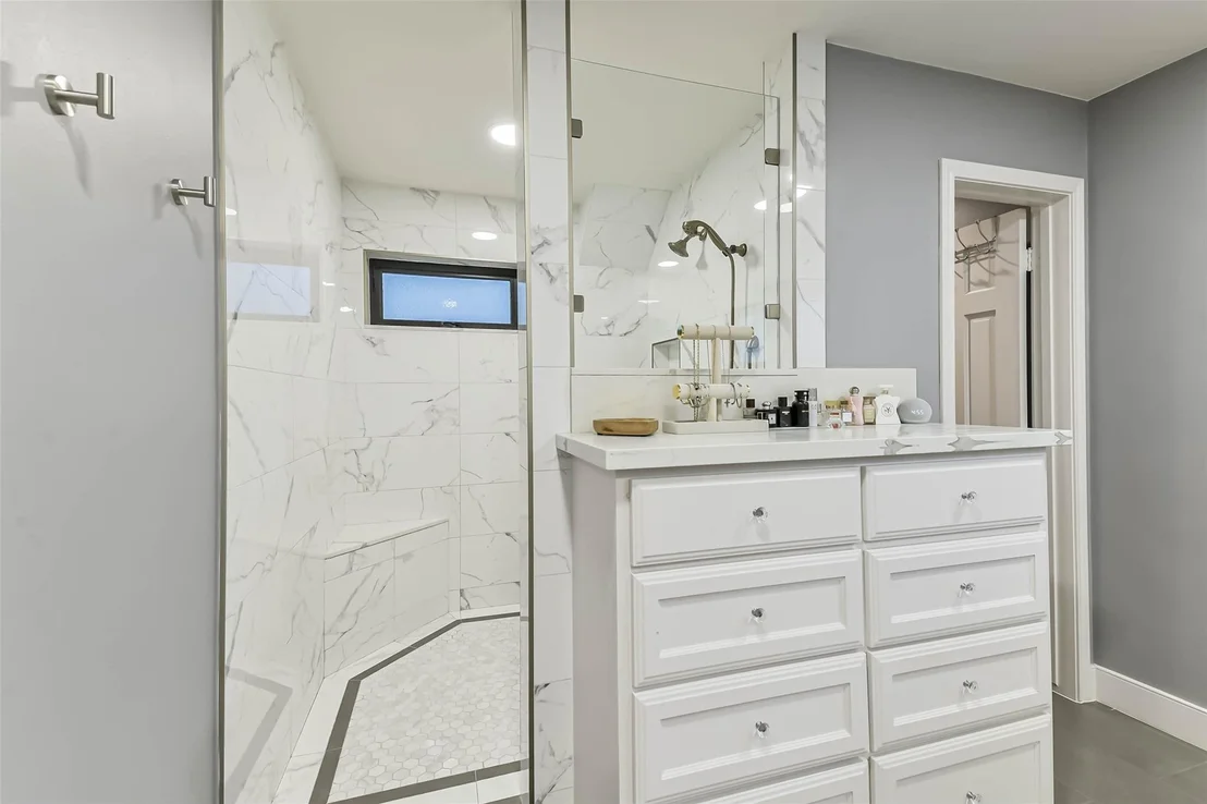 Photo of 10015 Lynbrook Drive