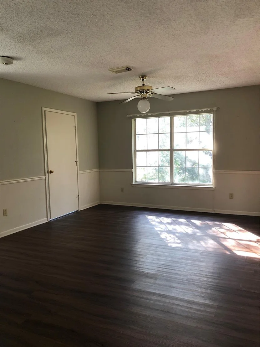 Photo of 176 Circle Drive