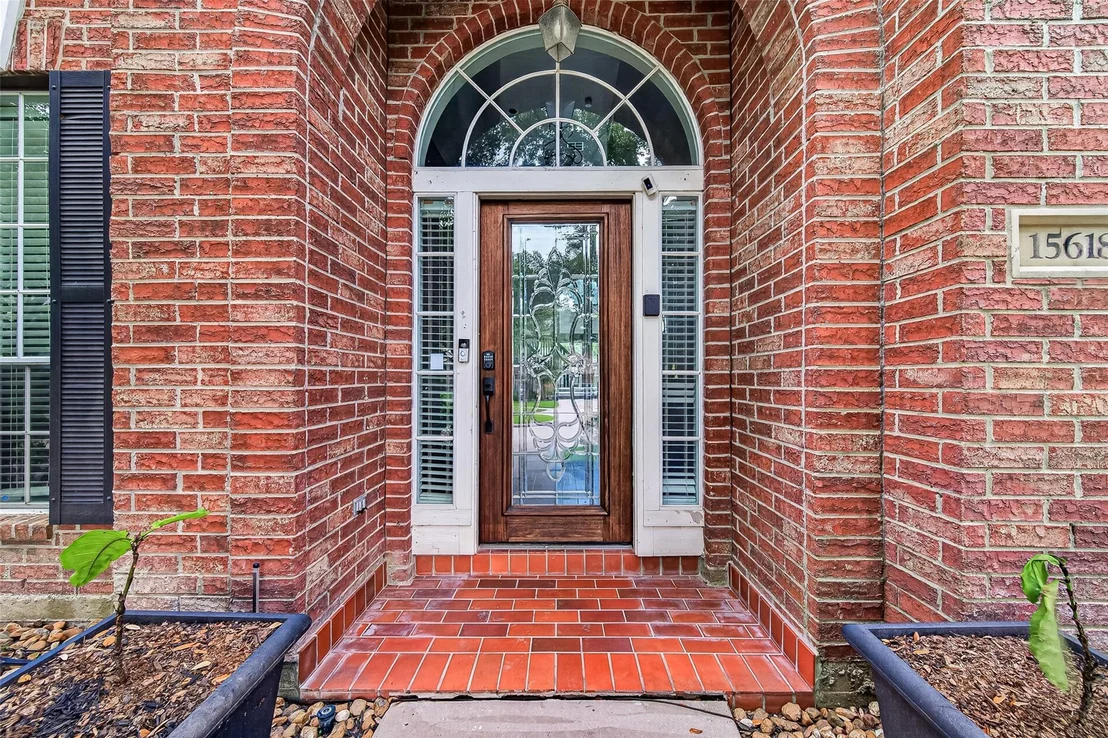 Photo of 15618 Stable Brook Circle