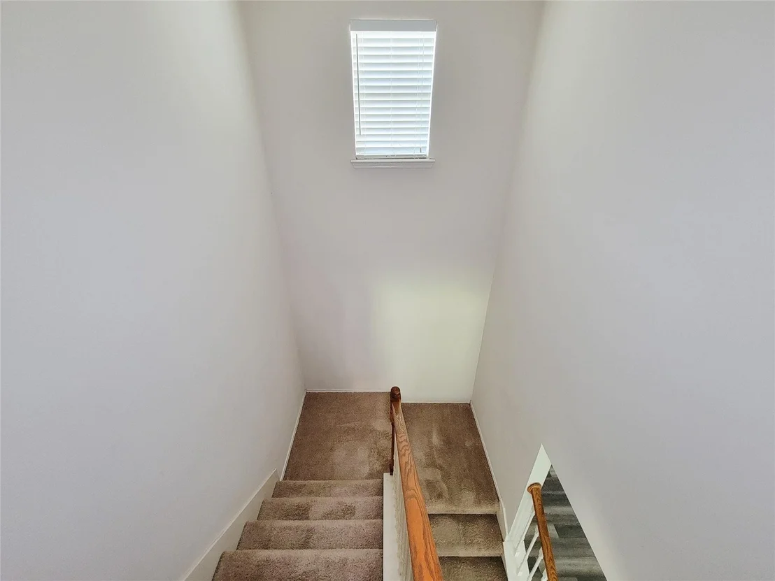 Photo of 5746 Roehampton Court