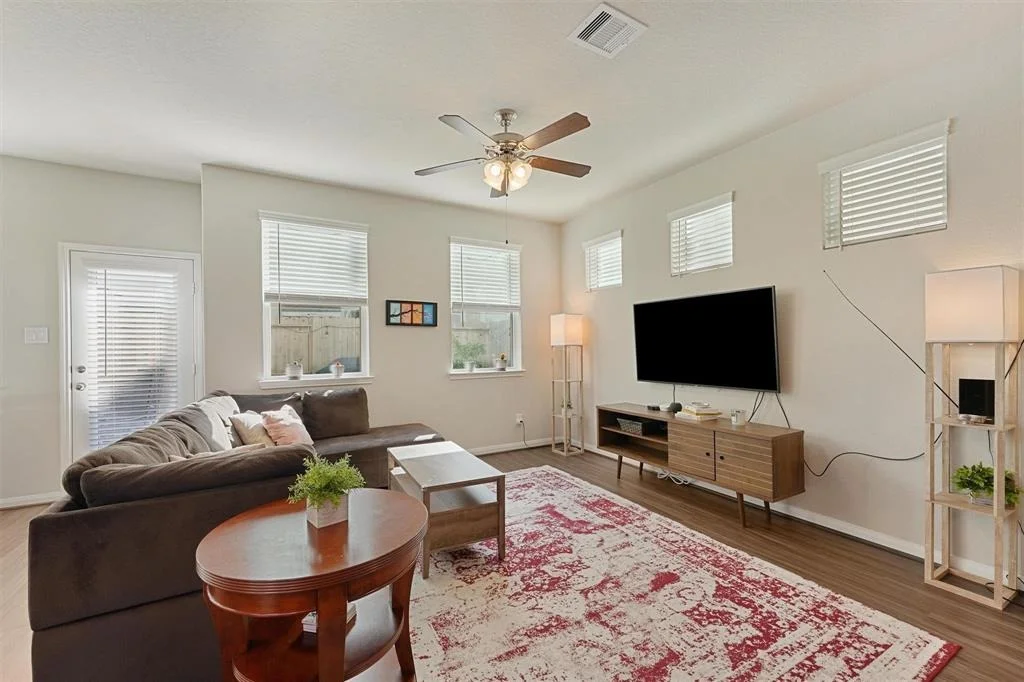 Photo of 5514 Oriente Lane