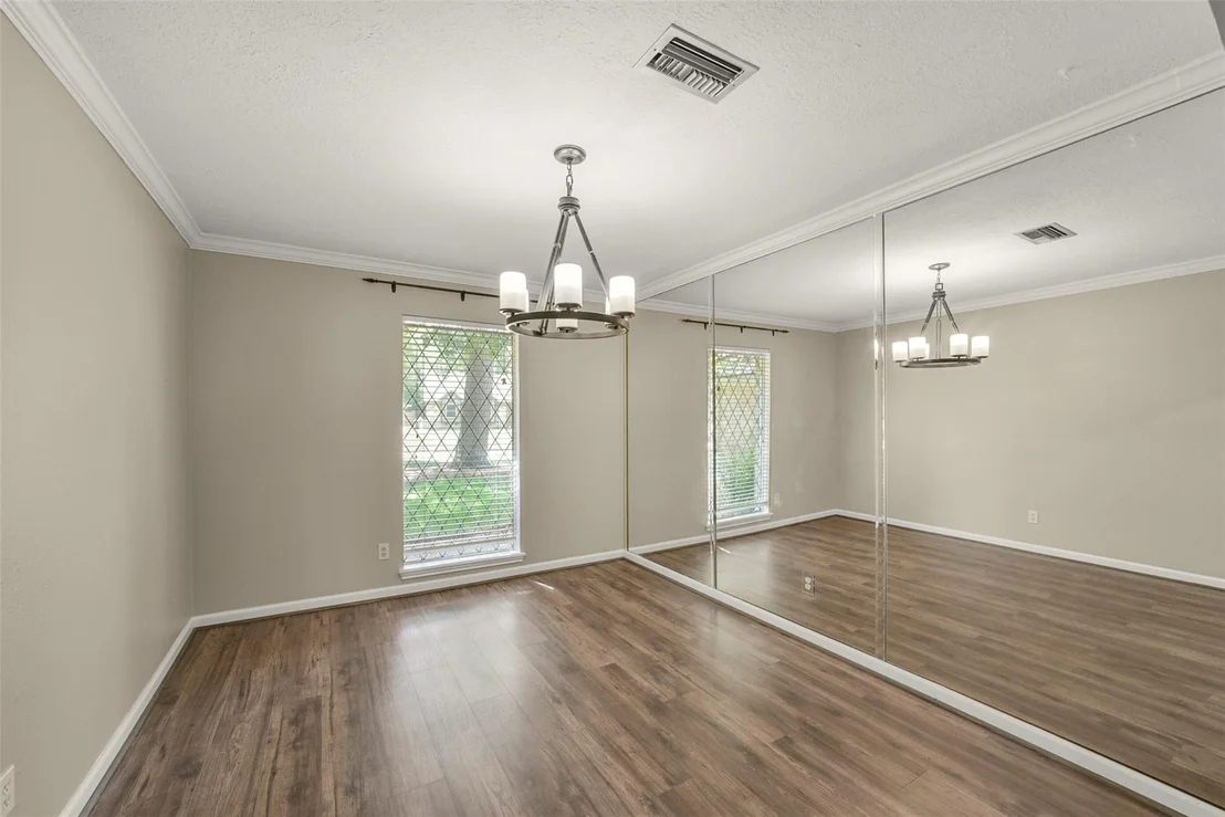 Photo of 25302 Fairbrook Lane