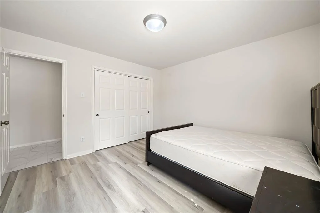 Photo of 6919 Sterling Hollow Drive