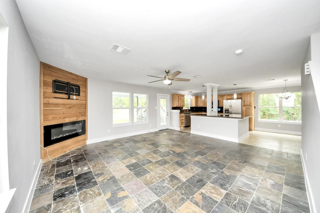 Photo of 18884 Iris Lane