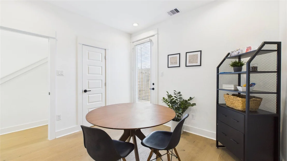 Photo of 2424 Freeman Street
