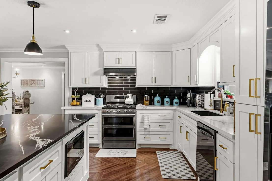 Photo of 5110 Treaschwig Road