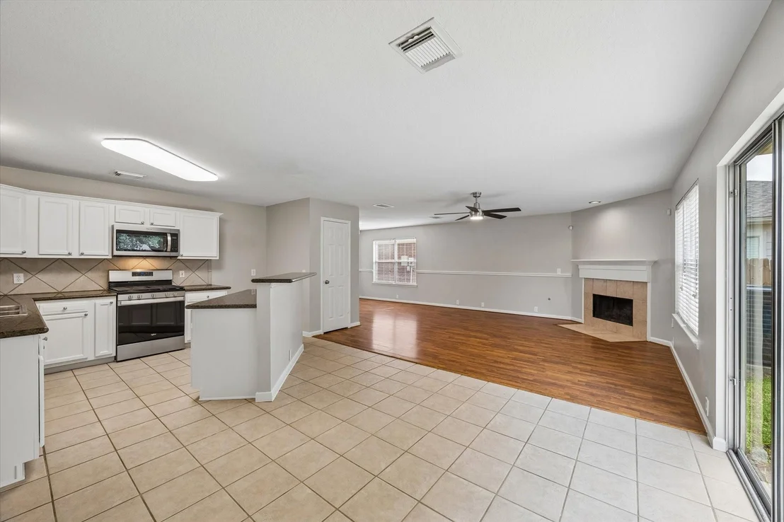 Photo of 547 Cypresswood Trace