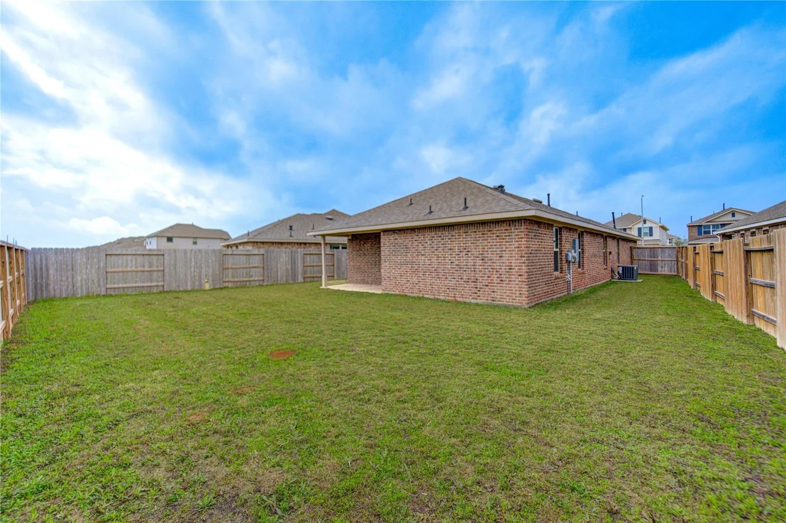 Photo of 412 Sunray Lake Lane