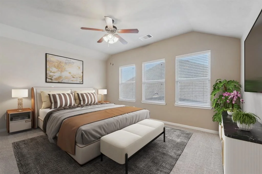 Photo of 2125 Mooncrest Drive