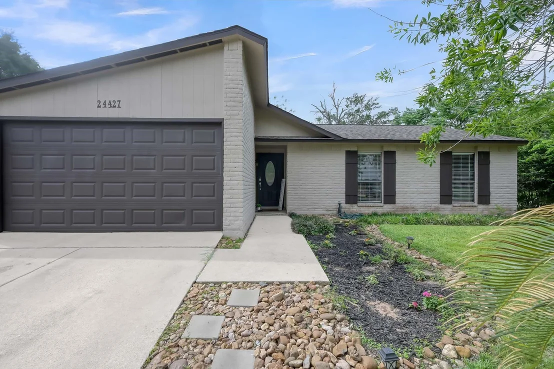 Photo of 24427 Broken Bow Lane