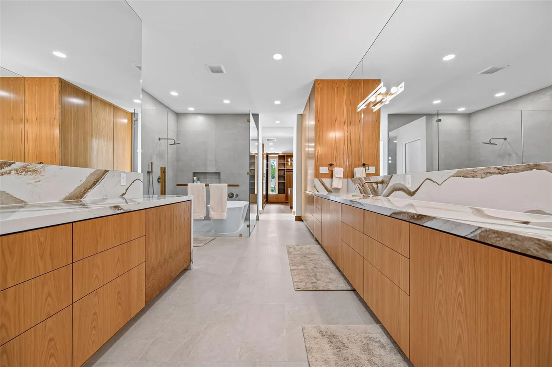 Photo of 1167 Bentwater Drive